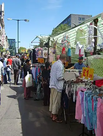 Pouliční trh na Whitechapel Road