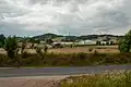 Fabrika na okraji vsi
