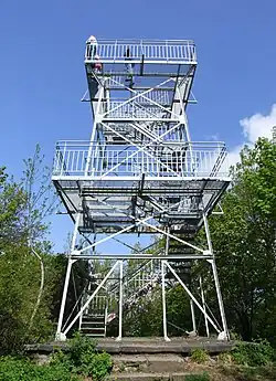 Pohled na rozhlednu