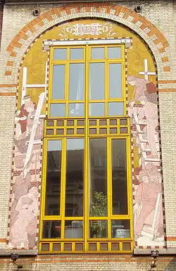 Sgrafitová výzdba od Cauchieho na Rue Malibran/Malibranstraat (1900)