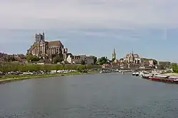 řeka v Auxerre