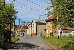 Část Starého Záchlumí u kostela