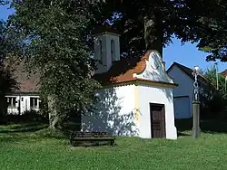 Záluží, kaple svatého Jana Nepomuckého.jpg