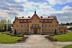Zámek Berchtold v květnu 2017