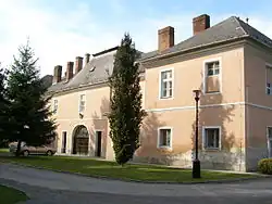 Zámek_Velký_Týnec.jpg
