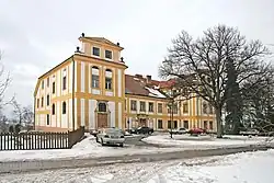 zámek v obci Dolní Přím