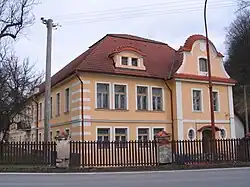 Zámek ve Čkyni.JPG