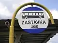 Název přidané do zastávkového terče odvozeného z ČSAD