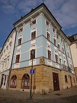 budova Krajinské lékárny v květnu 2022