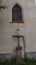 Zazděný portál do transeptu