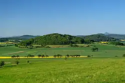 Zbynský vrch z úpatí Koreckého vrchu