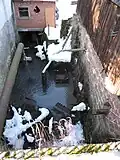 Zbytky po mlýnském kole mlýna Propast (zima 2010)