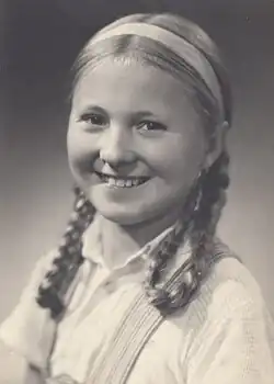 Zdena Mašínová ml. v roce 1945