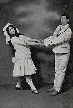 Mařenka Zieglerová, Smíchovská Aréna, "V záři milionů" 1909