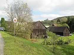 Zlámanec, seník.JPG