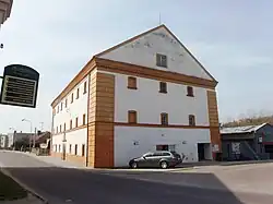vodní mlýn