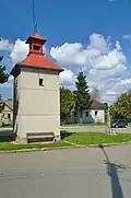 Zvonice na návsi