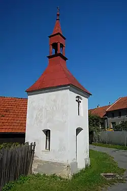 Zvonice na návsi