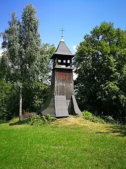 Zvonice se zvonem 05.jpg