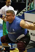 Žydrūnas Savickas při dřepu